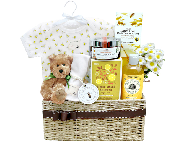 https://bestemr.buzz/images/New-Born-Baby-Gift/640x480/Baby-Gift-Basket-z21~PIC36668780_v3.jpg